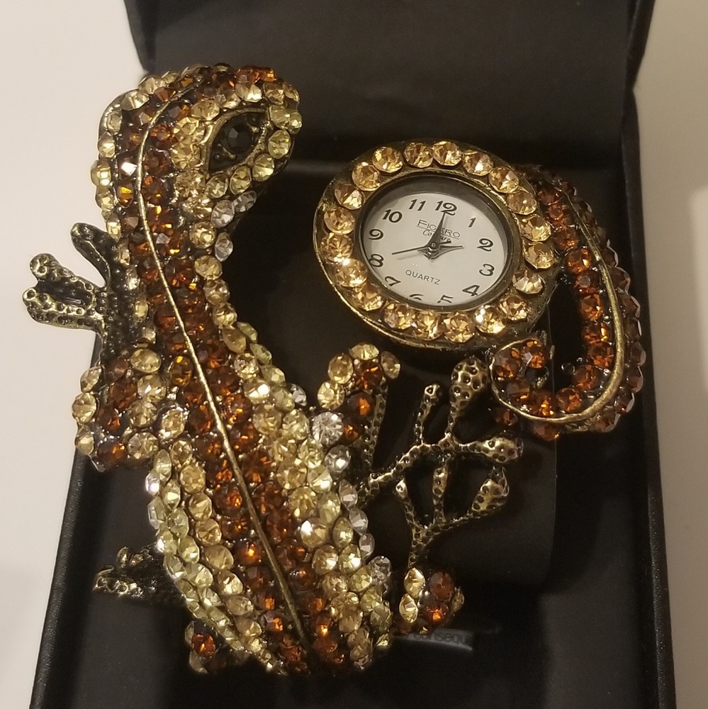 figaro couture watch